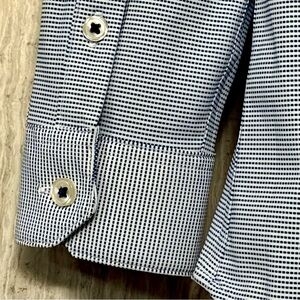 EUC - ZARA™ Kids' Long Sleeve Stretch Wrinkle-free Button/down Shirt | Size T6